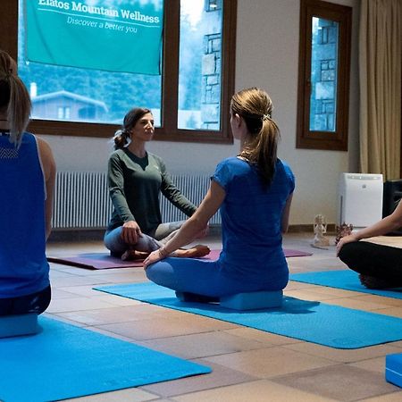 Elatos Resort & Health Club Eptálofos Екстериор снимка