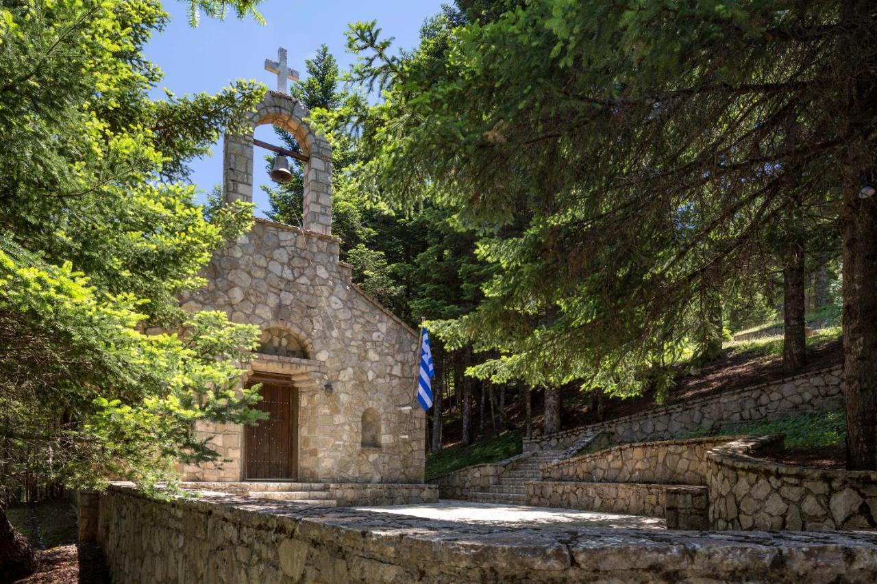 Elatos Resort & Health Club Eptálofos Екстериор снимка